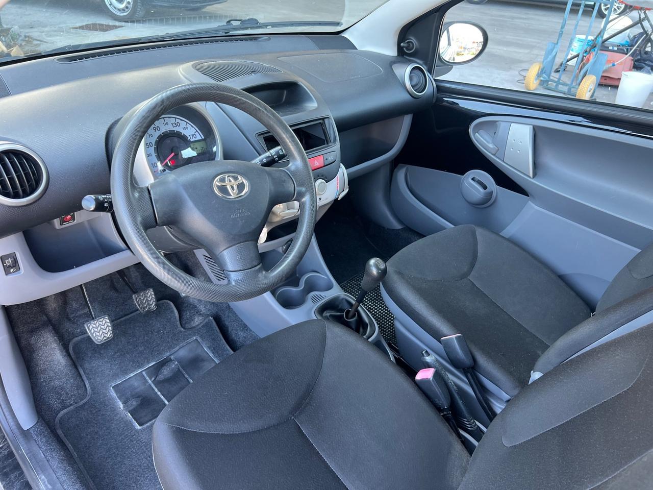 Toyota Aygo 1.0 12V VVT-i 3 porte NEOPATENTATI