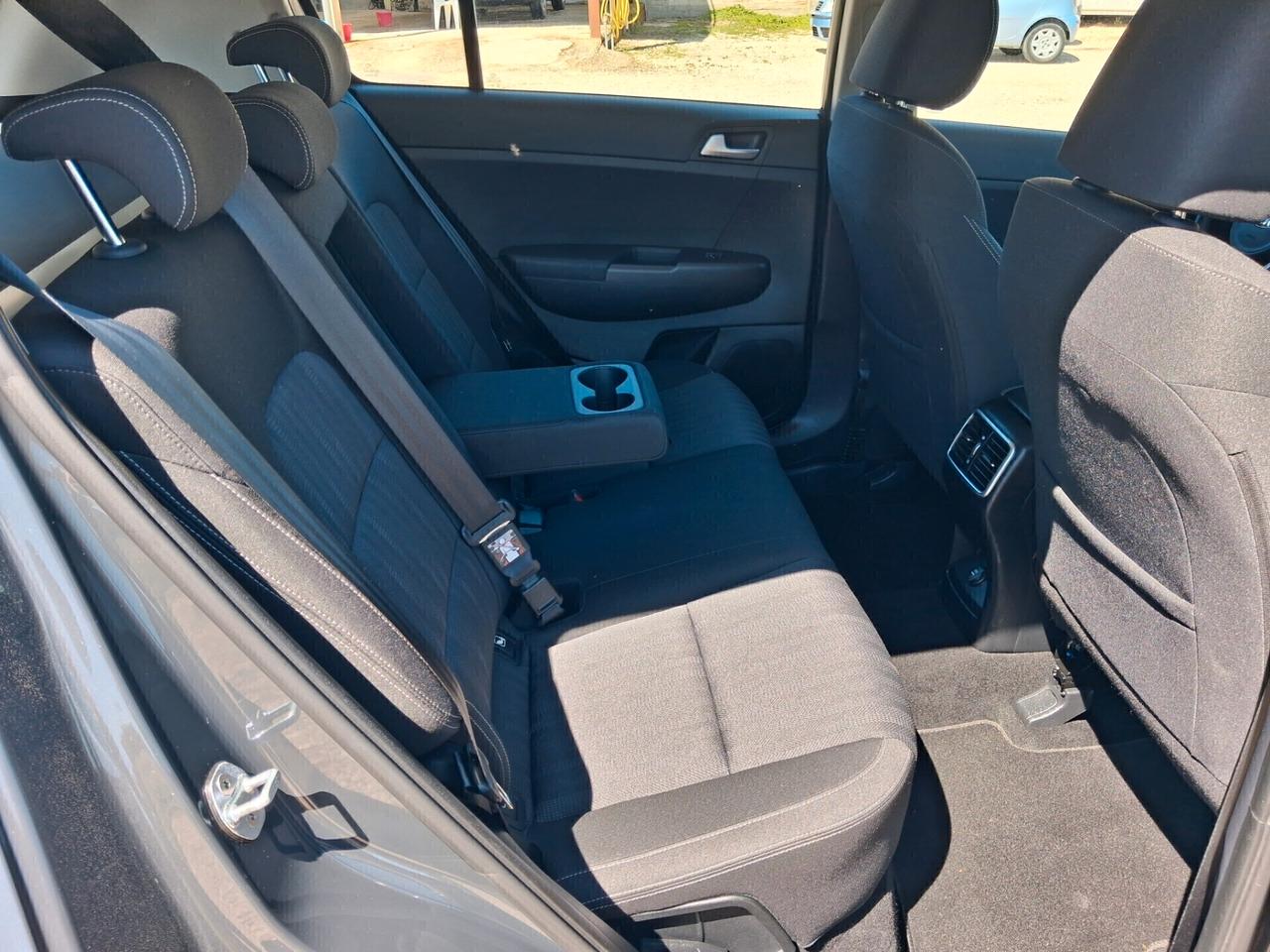 Kia Sportage 1.6 CRDI Diesel/Hybrid solo66.000km