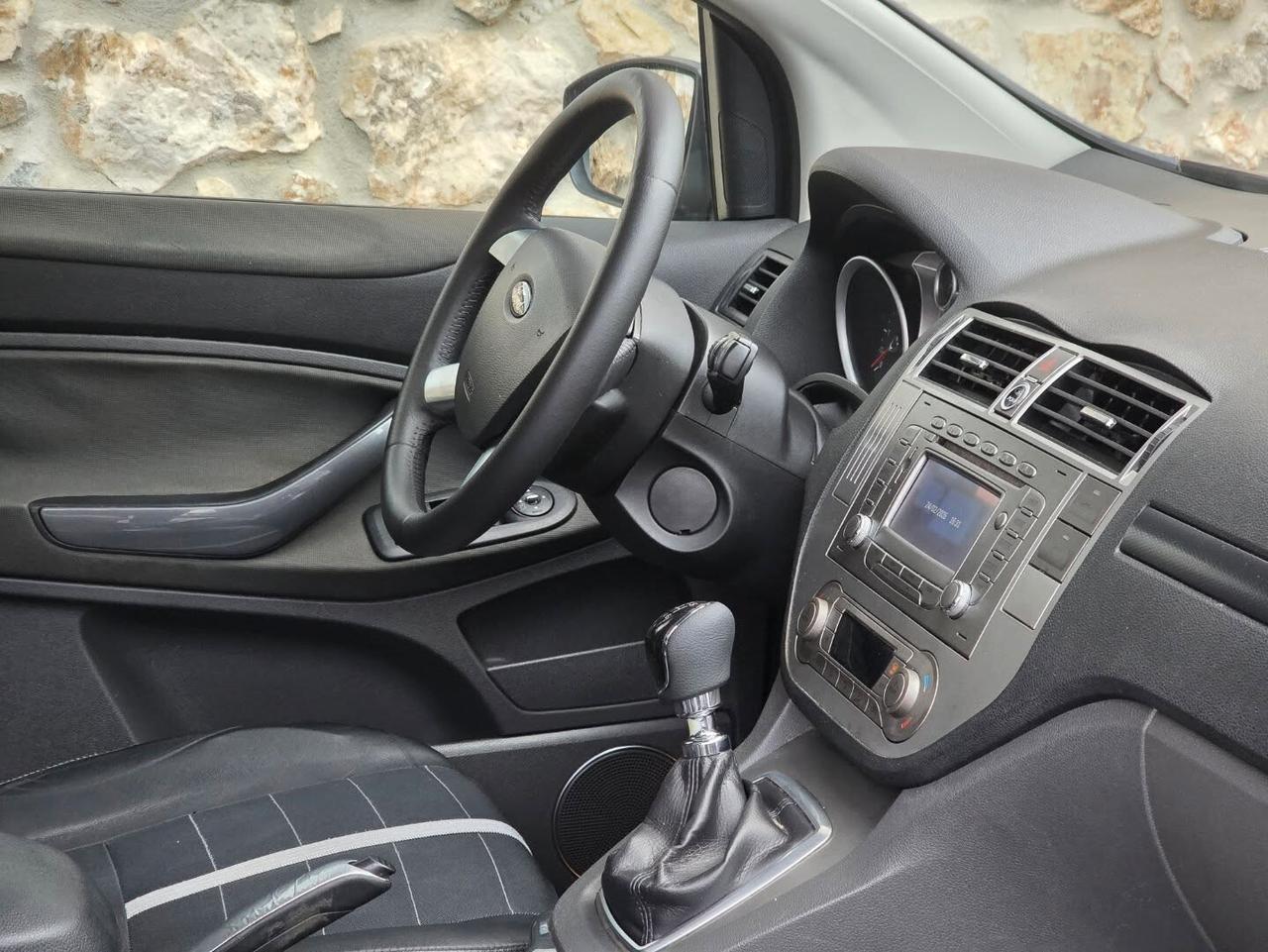 Ford Kuga Kuga+ 2.0 TDCi 140 CV 2WD DPF