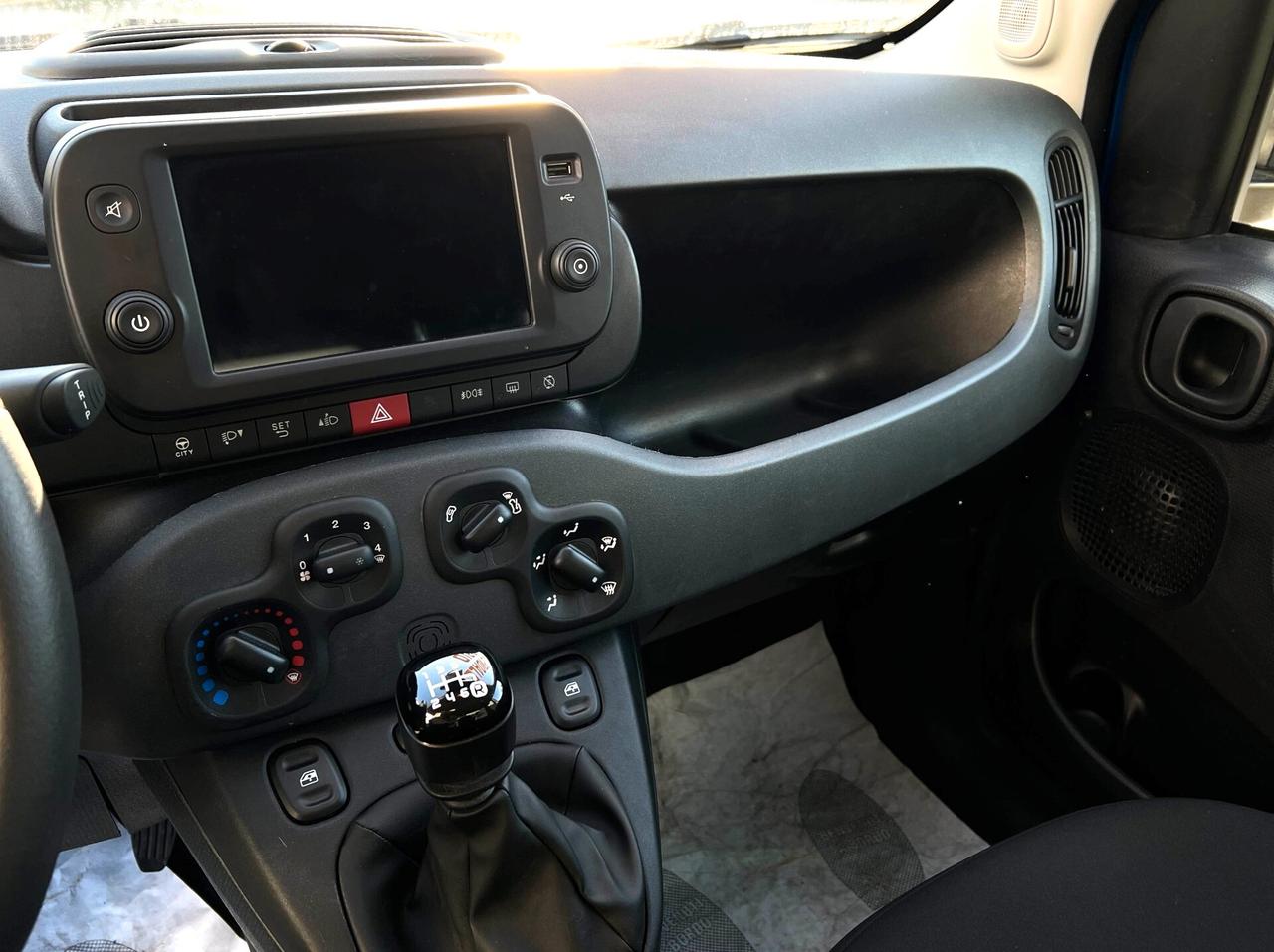 Fiat Panda 1.0 FireFly S&S Hybrid City Cross