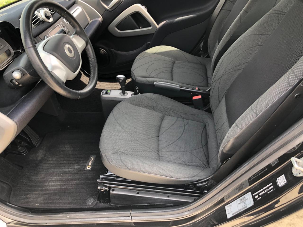 Smart ForTwo 1.0 mhd coupé 52kw - SERVOSTERZO