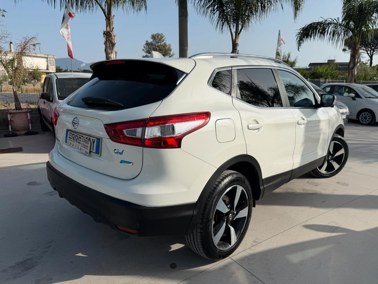 NISSAN QASHQAI 2014 1.5 DIESEL 110 CV *360