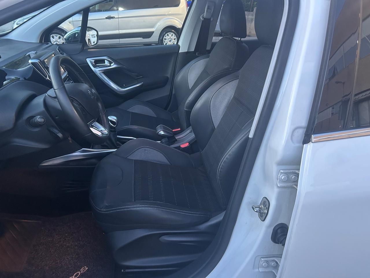 Peugeot 2008 1.6 e-HDi 115 CV Stop&Start 120000km