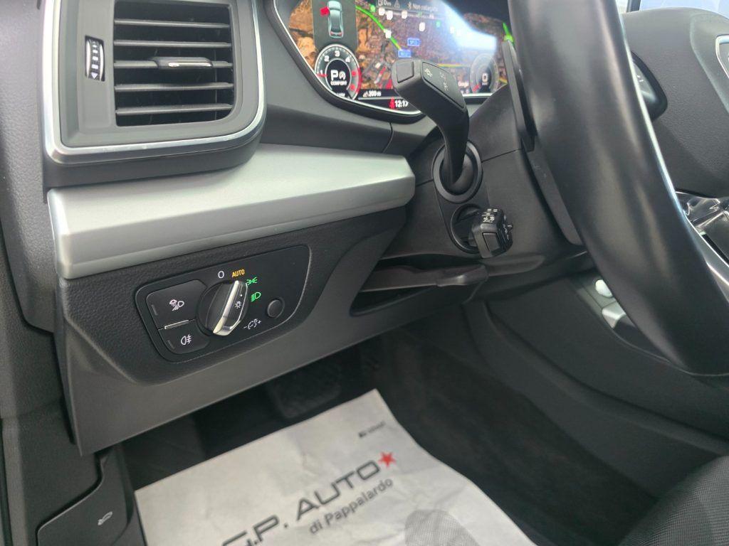 Audi Q5 Sportback 40 2.0 tdi mhev 12V S line quattro s-tronic