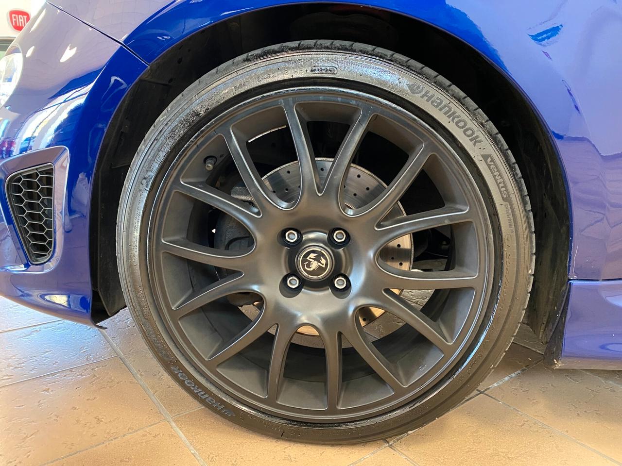 Abarth 595 1.4 Turbo T-Jet 165 CV Monster Energy Yamaha