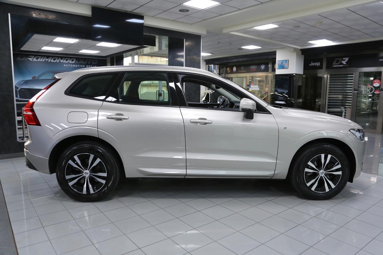 Volvo XC60 B4 (d) mhev AWD Geartronic Momentum