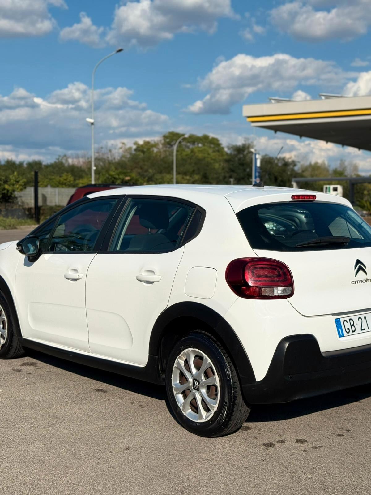 Citroen C3 BlueHDi 100 S&S Shine 2021 iva esposta