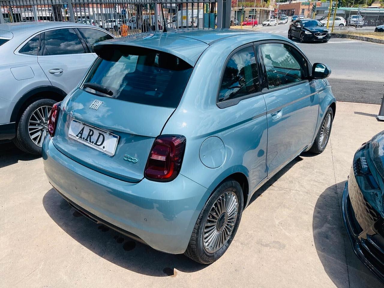 Fiat 500 Icon Berlina 42 kWh