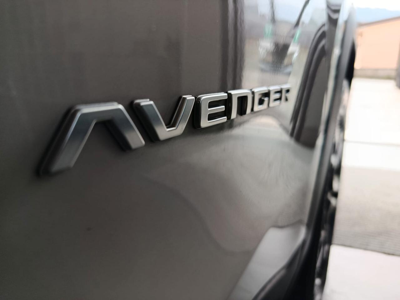 Jeep Avenger 1.2 Turbo 100 CV Summit