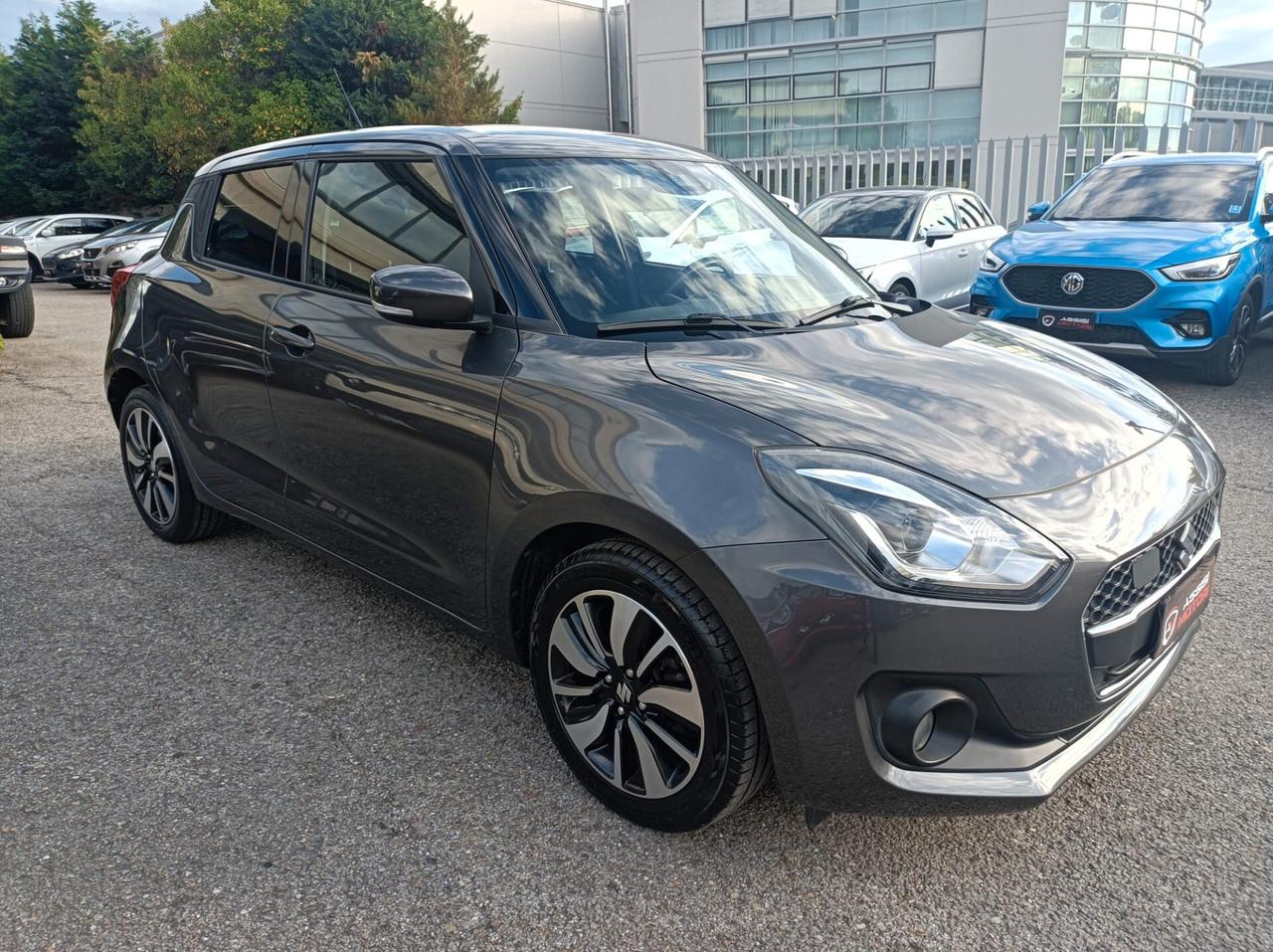 Suzuki Swift 1.2 Hybrid Top