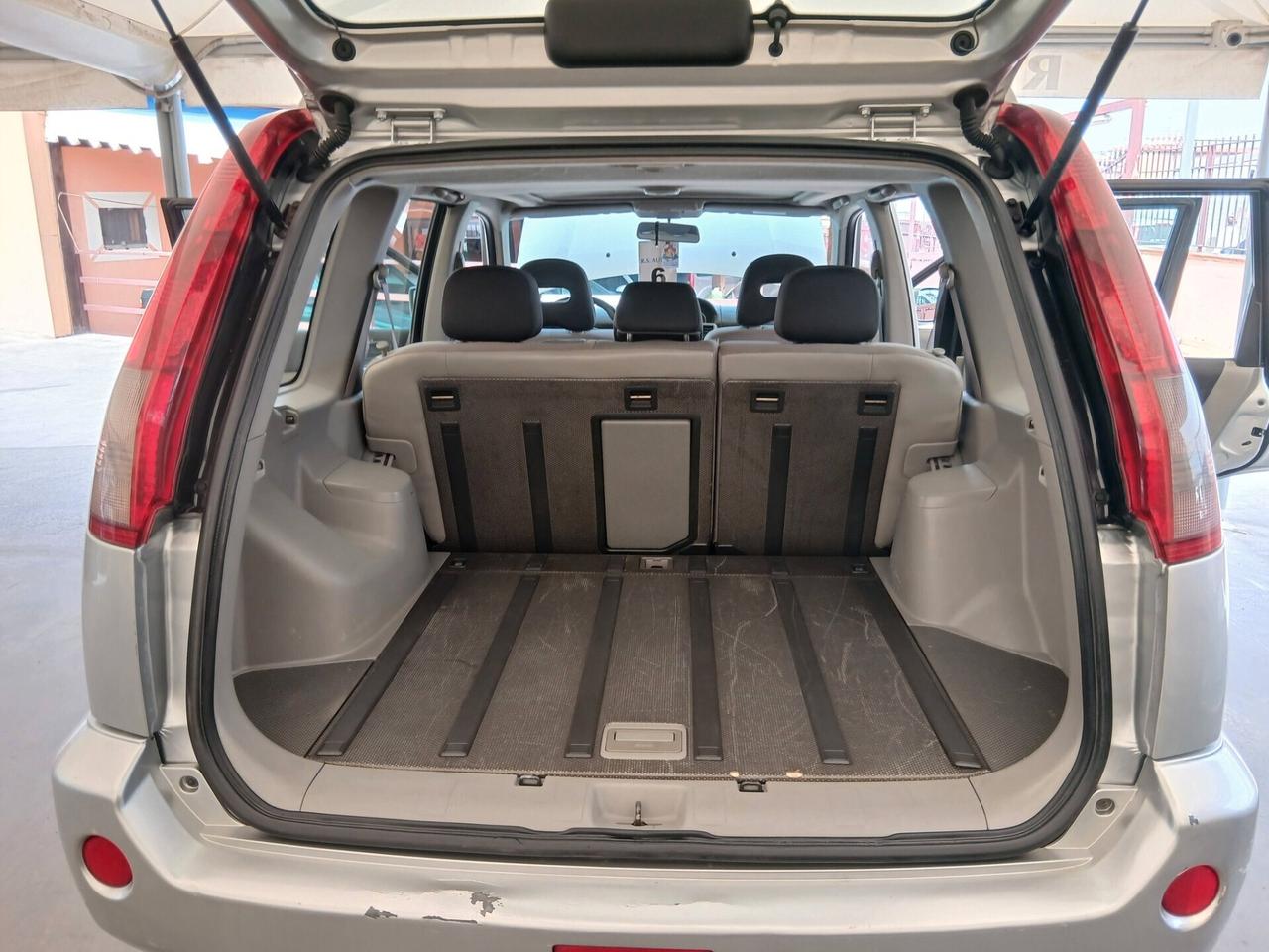 Nissan X-Trail 2.2 dCi 4x4 full 05