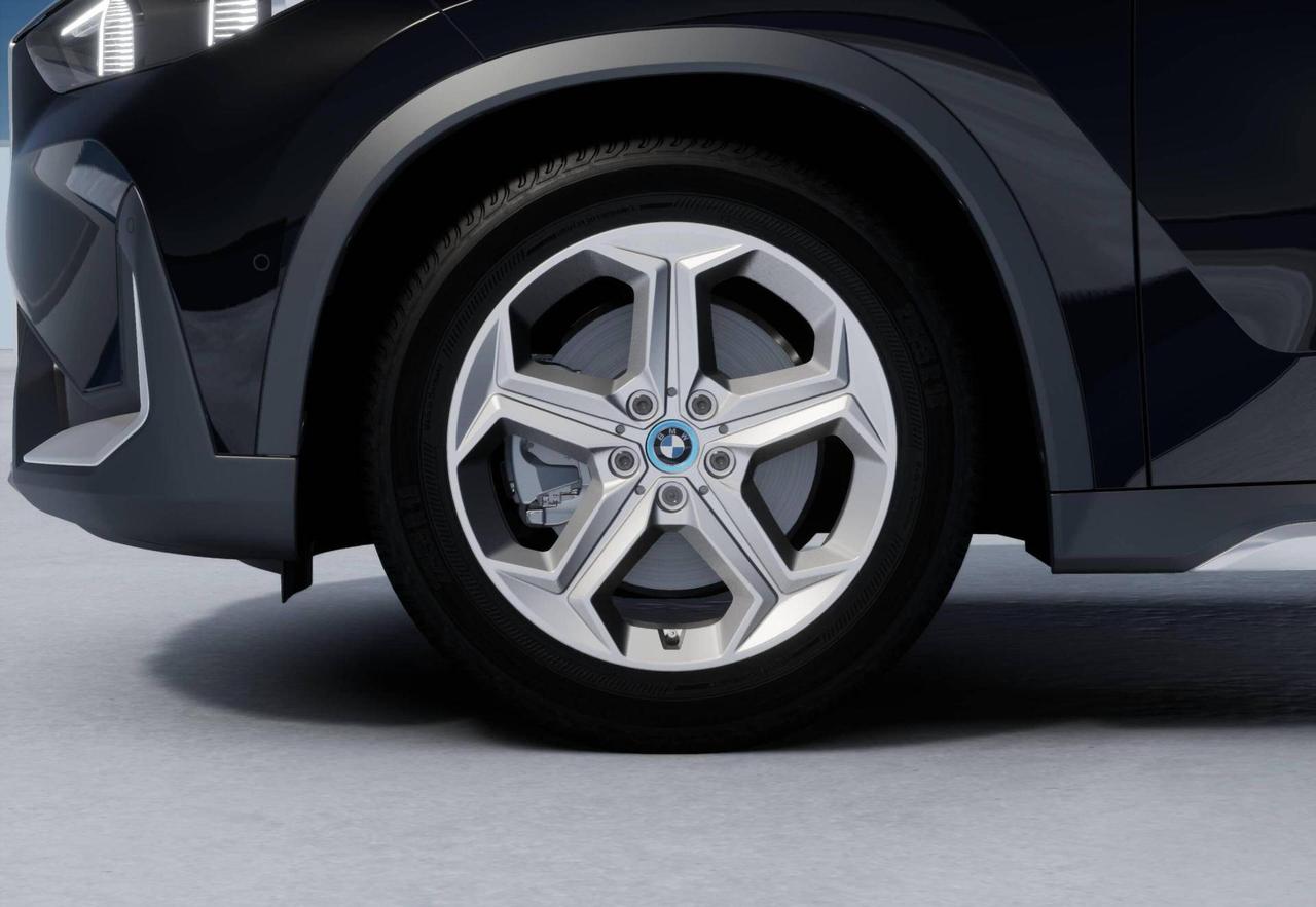 BMW X1 iX1 xDrive30 xLine