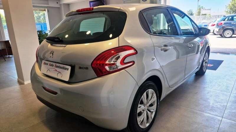 Peugeot 208 1.4 HDi 68 CV Business