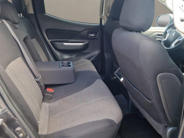 MITSUBISHI L200 2.3 D Club Cab 4x4 Easy Select Invite Connect