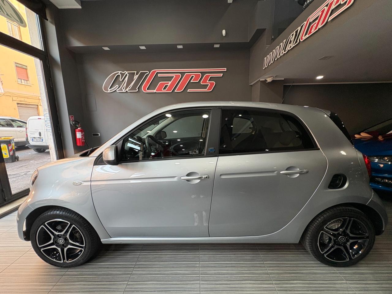 IN ARRIVO - smart forFour EQ Pulse ITALIANA - IN ARRIVO