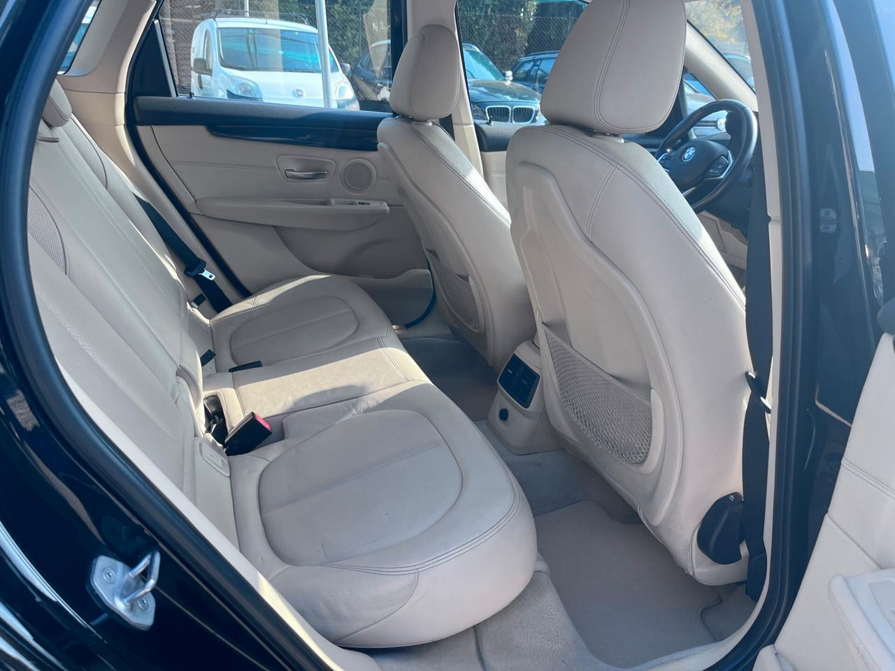 Bmw 218 D Luxury