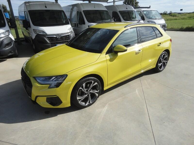 AUDI A3 4ª serie A3 SPB 35 TDI S tronic S line...