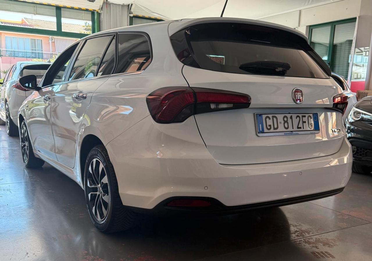 Fiat Tipo 1.6 Mjt 5 porte Mirror