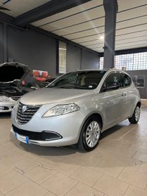 Lancia Ypsilon 1.2 69 CV 5 porte S&S Silver