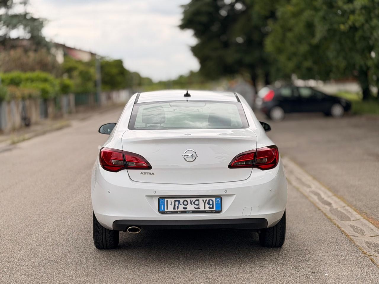Opel Astra 1.4 Turbo 140CV 5 porte GPL Tech Elective