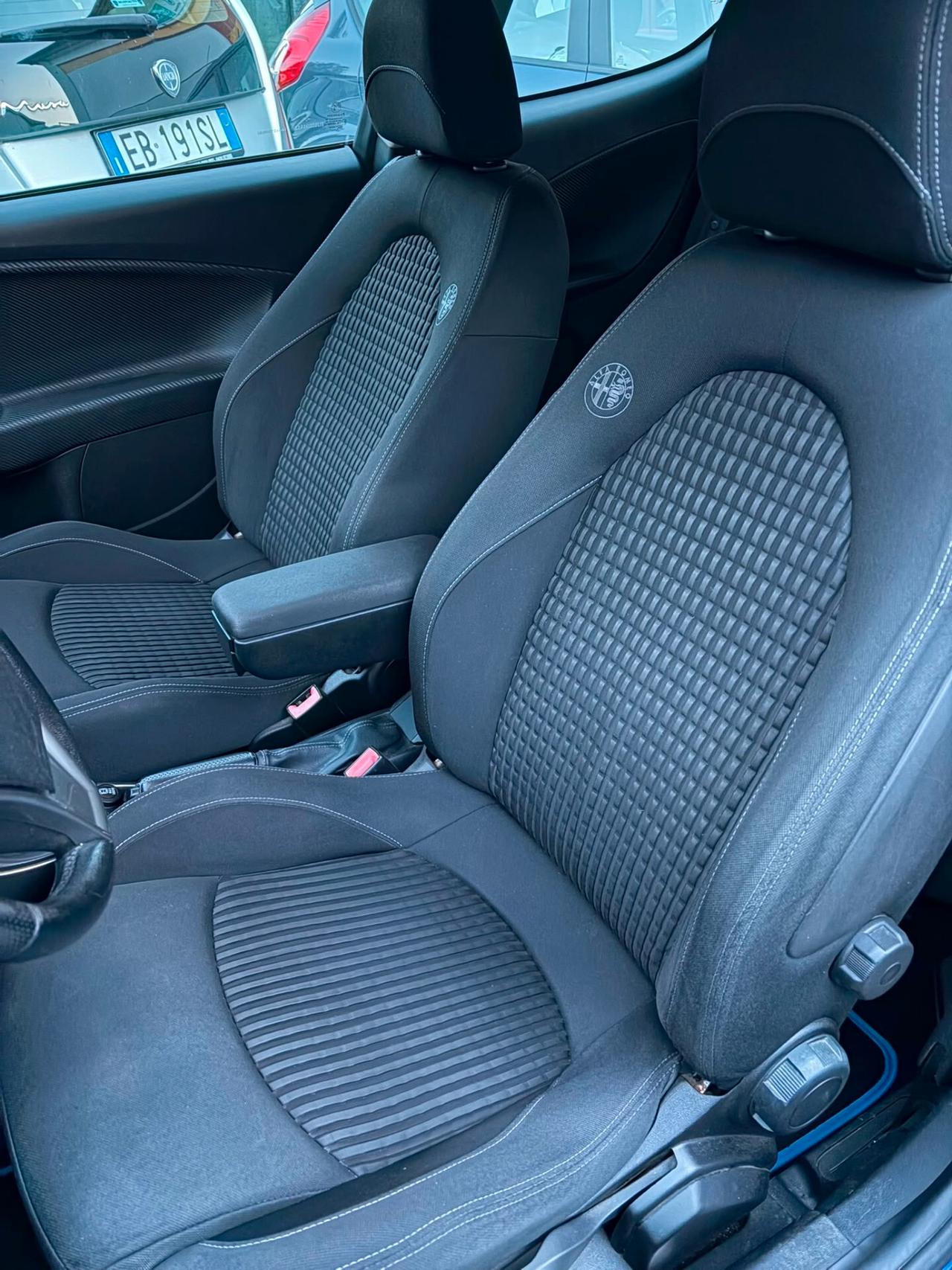 Alfa Romeo MiTo 1.4 105 CV M.air S&S Distinctive - LEGGI BENE ANNUNCIO
