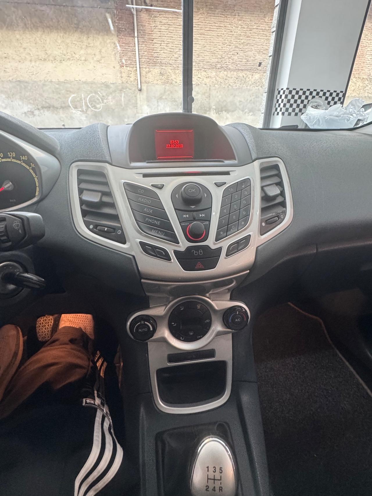 Ford Fiesta 1.2 82CV 3 porte Titanium