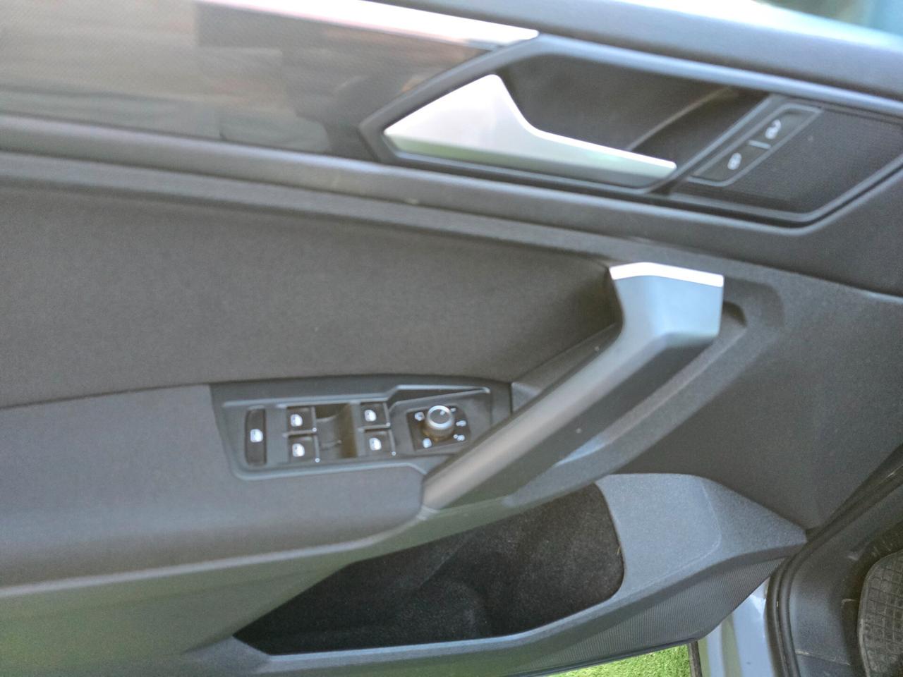 Volkswagen Tiguan 2.0 TDI 150CV 124000KM -2020