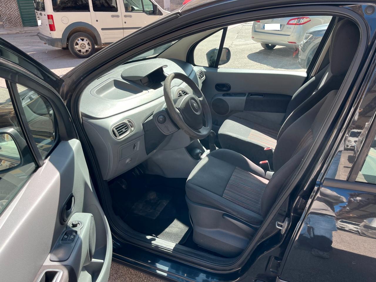 Renault Modus 1.2 16V Attractive