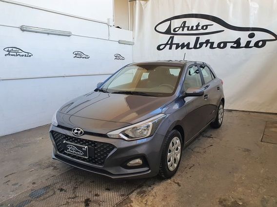 Hyundai i20 1.2 5 porte Connectline TUA DA 110,00 AL MESE