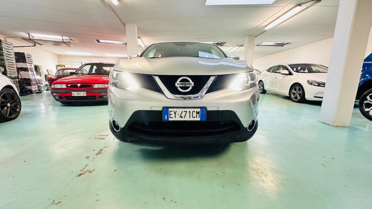 Nissan Qashqai 1.6 dCi 4x4 Tekna. Tagliandi certificati