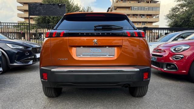 PEUGEOT 2008 1.2PURETECH 100CV S&S ALLURE*C.L.17*FULL LED*NAVI*