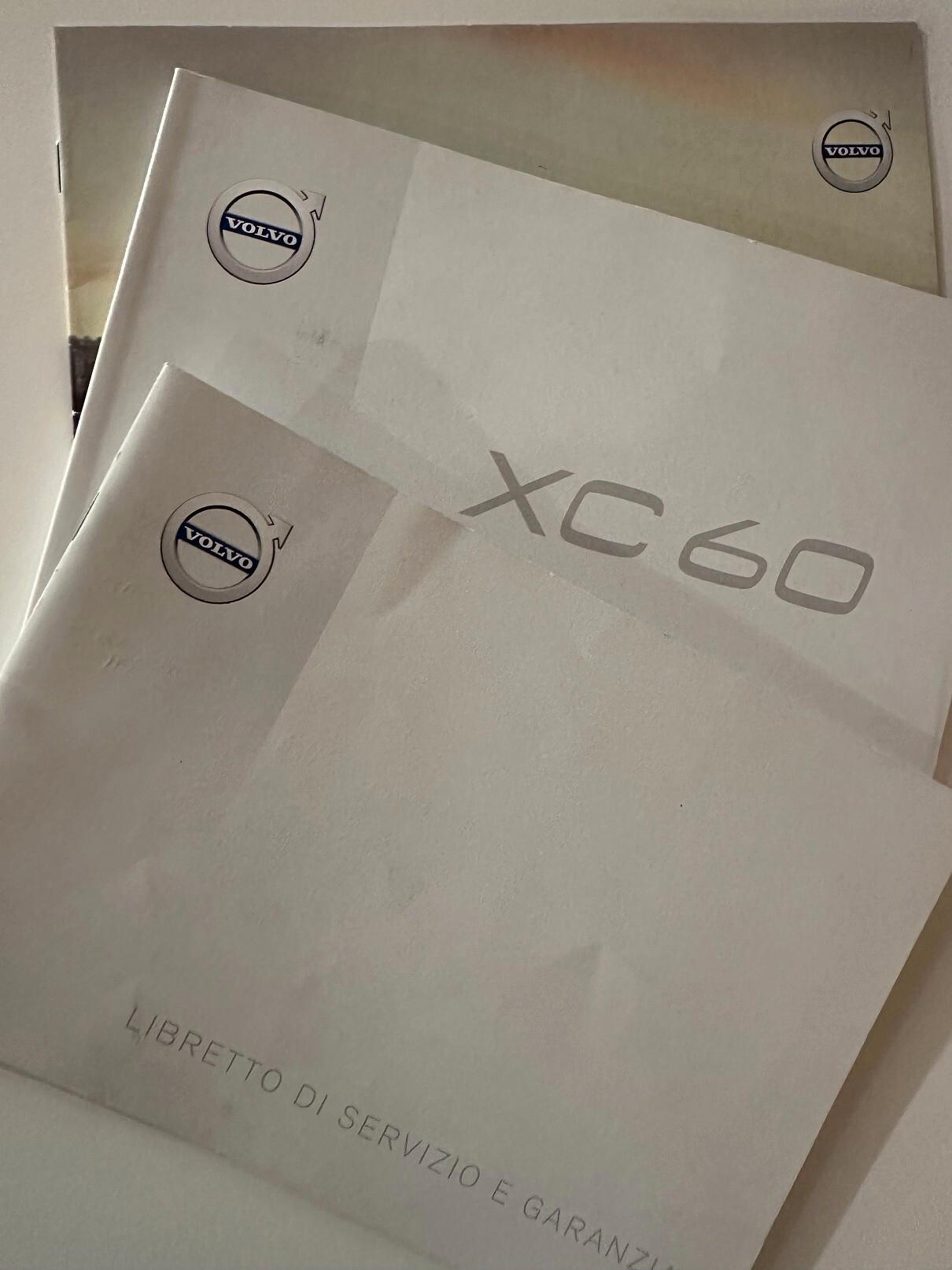 Volvo XC 60 XC60 D4 AWD Geartronic Business AUTOCARRO N1