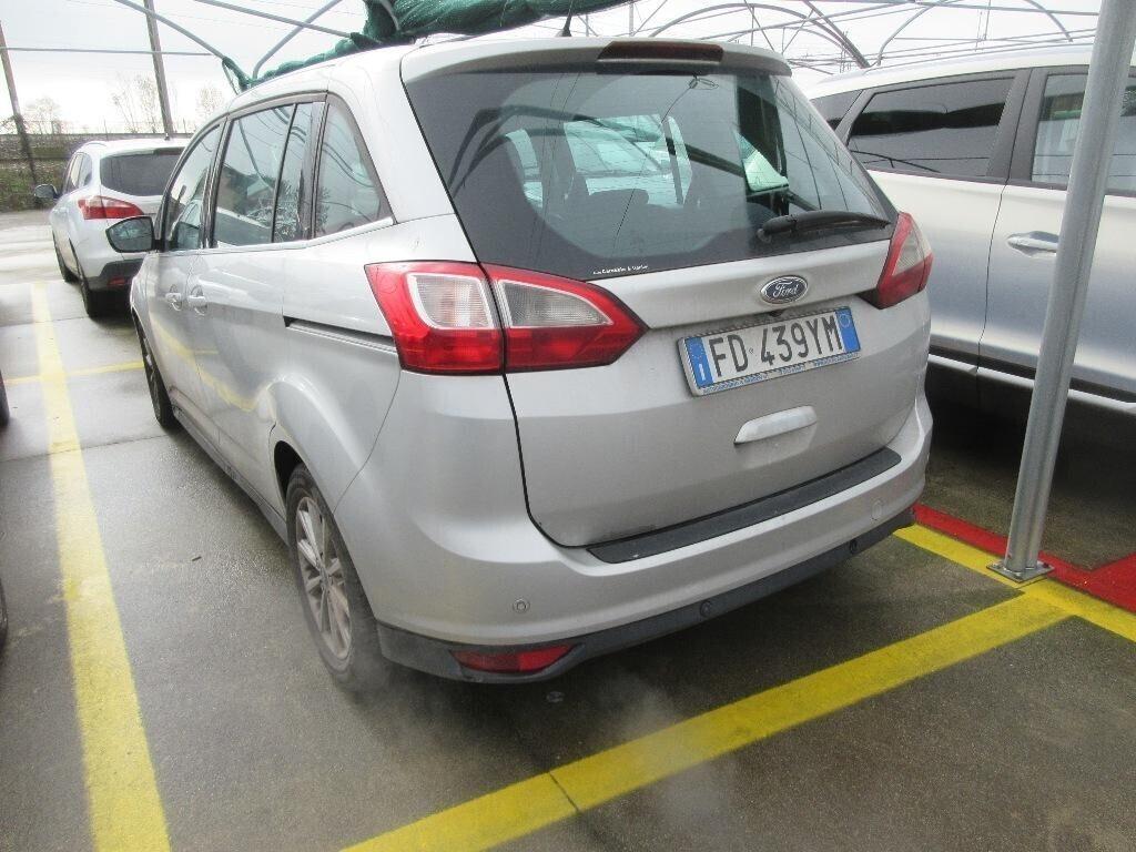 Ford C-Max7 1.5 TDCi 120CV Titanium 7 Posti