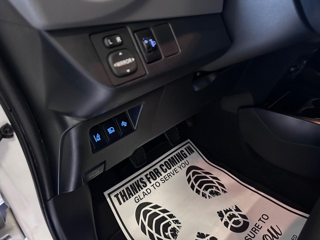 Toyota Yaris 1.0 Benzina 5 porte Ok Neopatentati