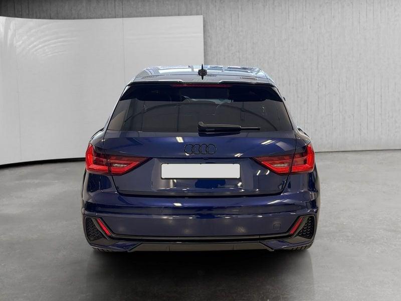 Audi A1 Sportback 30 1.0 tfsi Identity Black 116cv s-tronic
