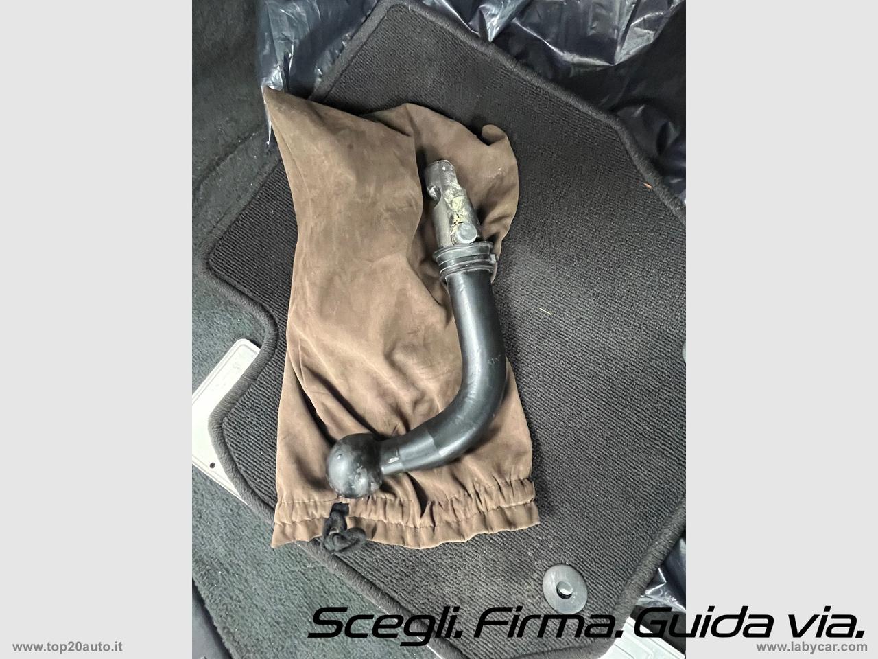 VOLVO V60 D2 1.6 Kinetic|GANCIO TRAINO|8 CERCHI