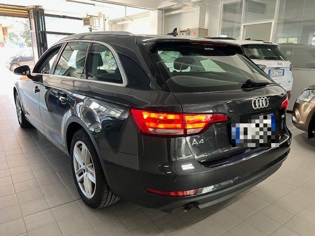 AUDI A4 Avant 35 2.0 TDI 150 CV ultra S tronic Business