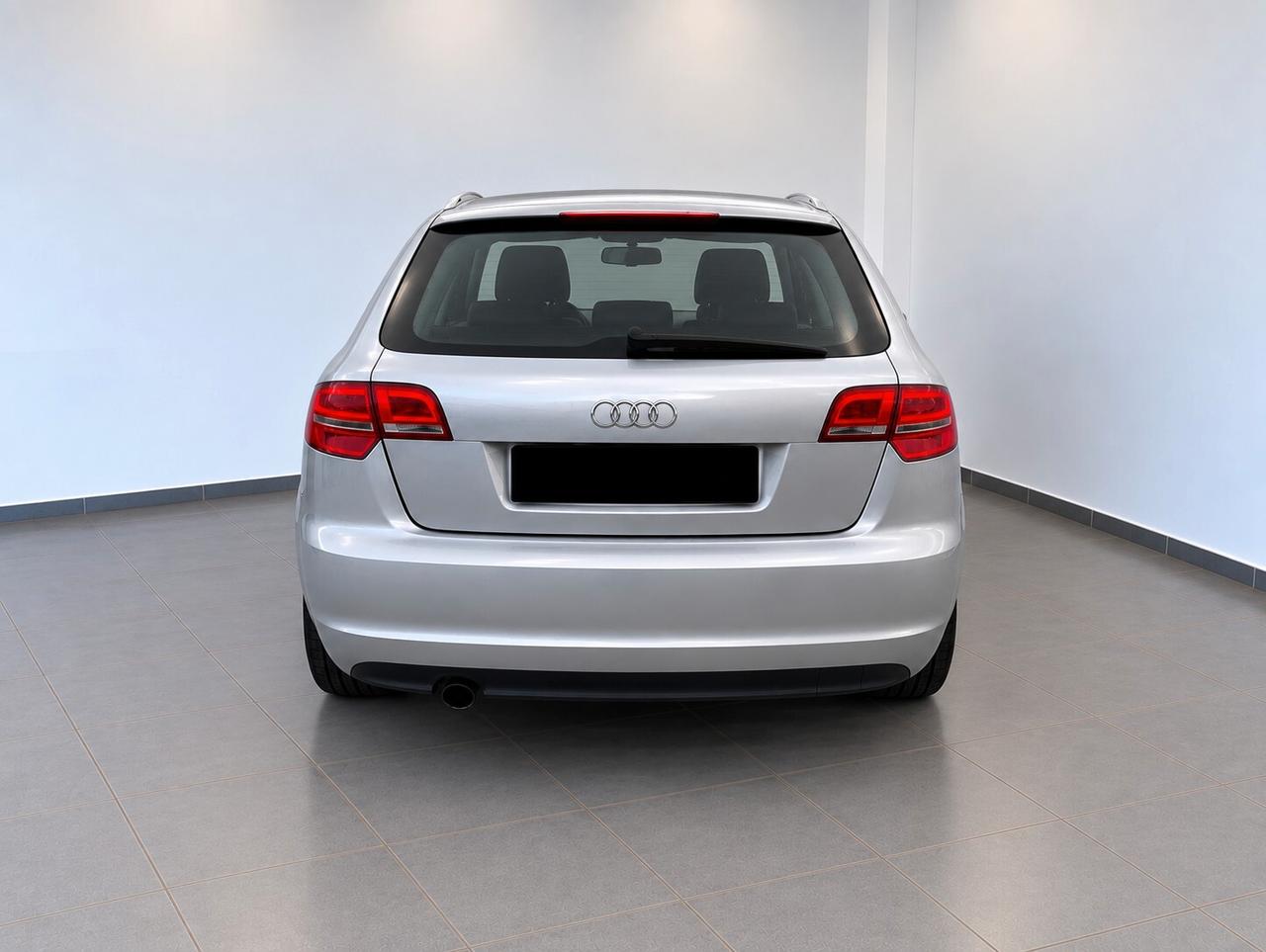 Audi A3 SPB 1.6 TDI 105 CV CR Ambition