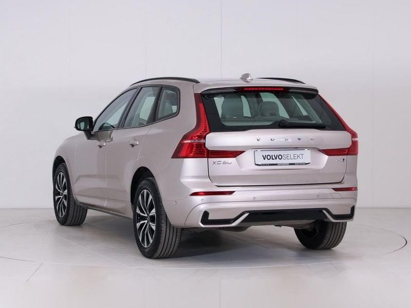 Volvo XC60 B4 (d) AWD AUT PLUS DARK **AUTOCARRO N1**