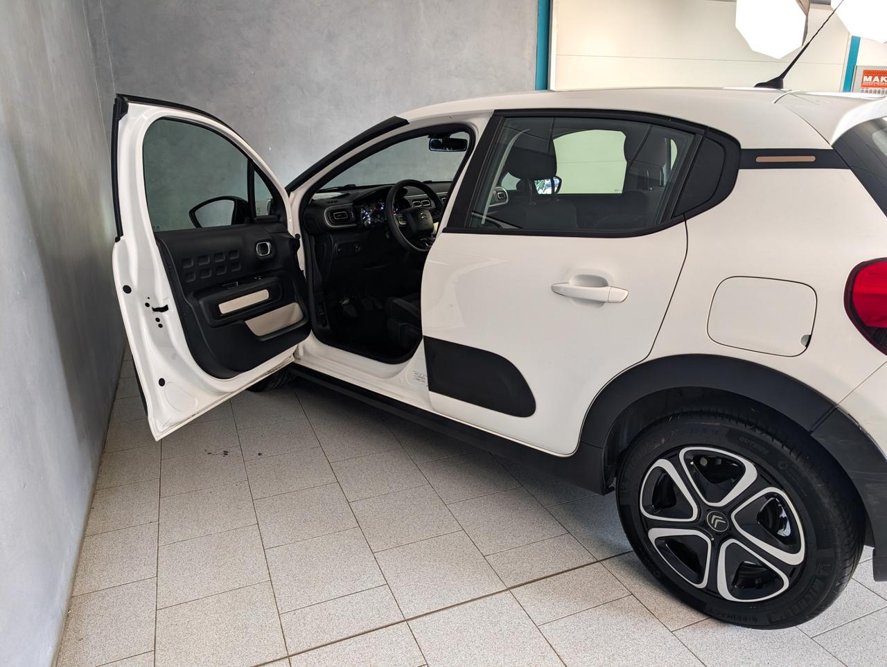 Citroen c3 iii 1.2 puretech 83cv C-Series