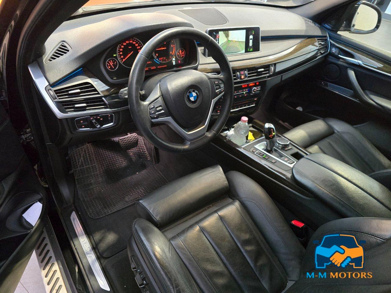 BMW X5 xdrive25d Luxury 218cv auto 7 POSTI