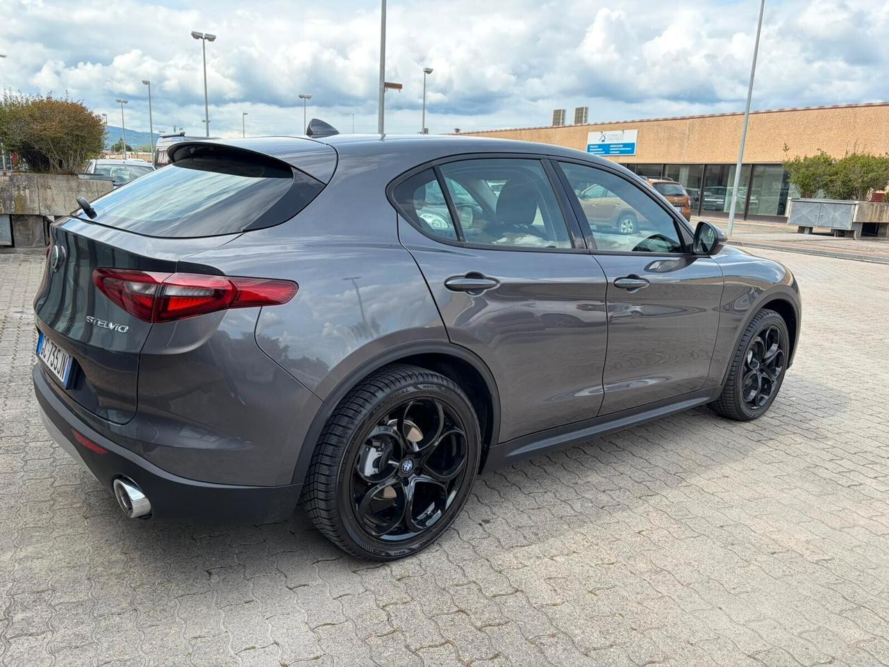 Alfa Romeo Stelvio 2.2 Turbodiesel 190 CV AT8 Q4 Ti