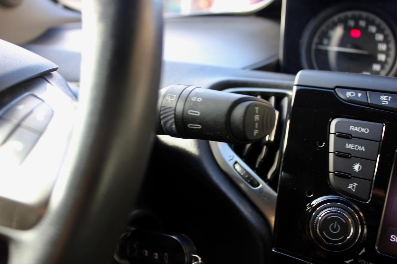 Lancia Ypsilon 1.2 69 CV 5 porte GPL Ecochic Gold SENSORI POST.