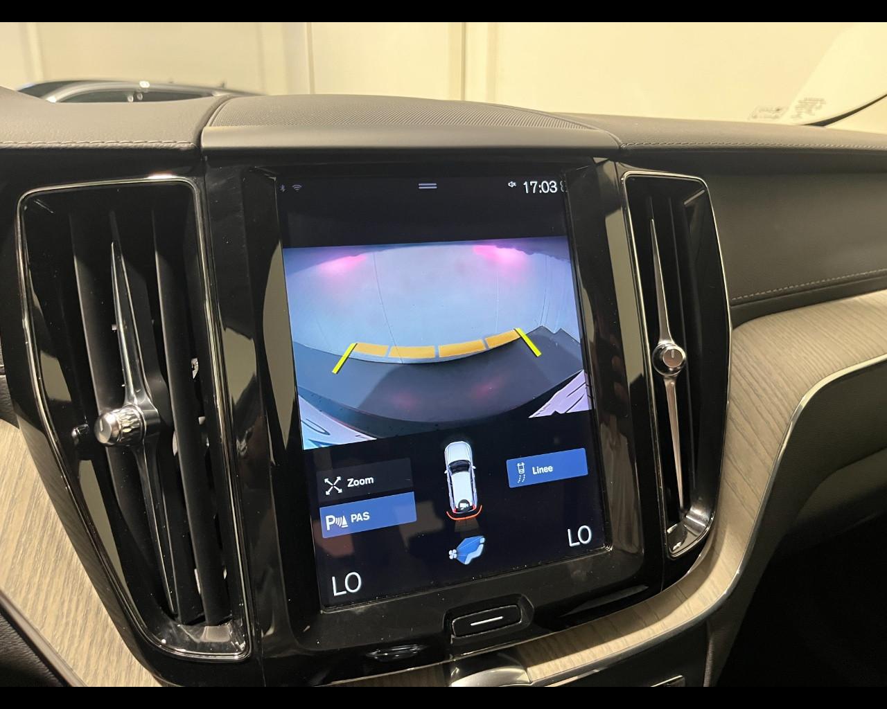 VOLVO XC60 II 2018 - XC60 2.0 b4 Inscription awd auto my20