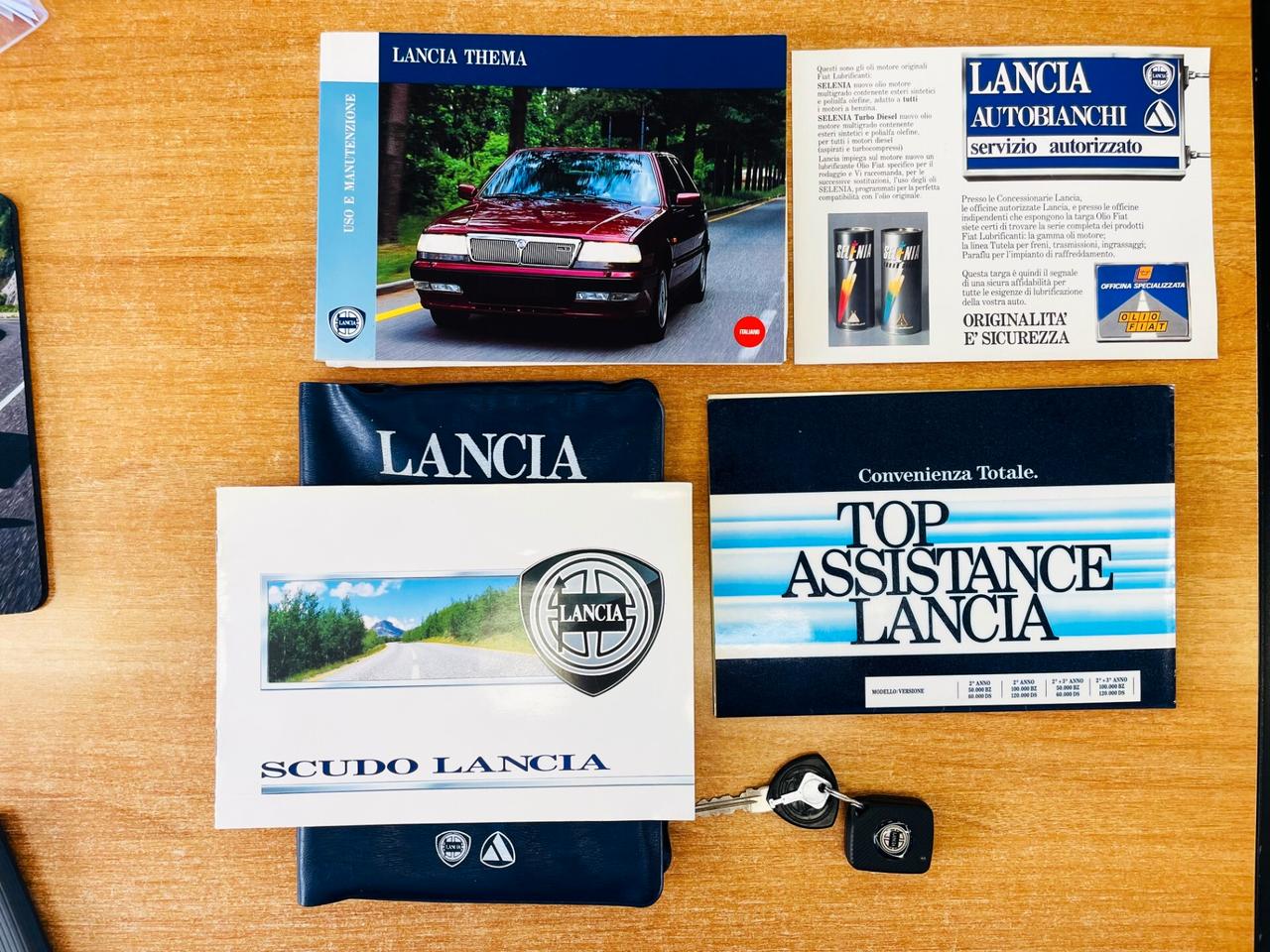 Lancia Thema 16V LS
