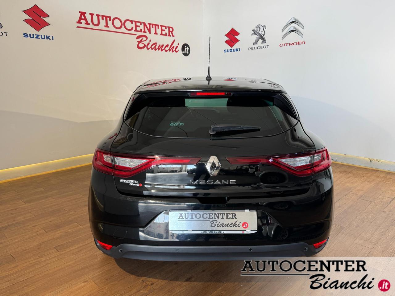 Renault Megane 5 Porte Megane 1.5 blue dci Business 95cv my19