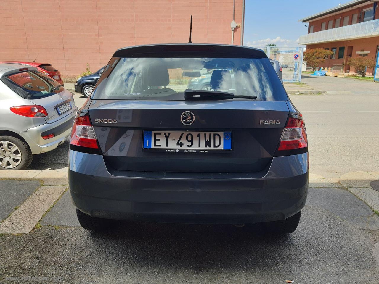 SKODA Fabia 1.2 TSI Ambition