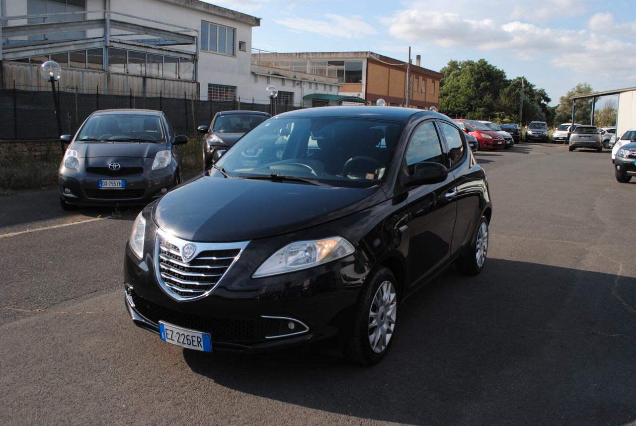 LANCIA YPSILON 1.2 69 CV