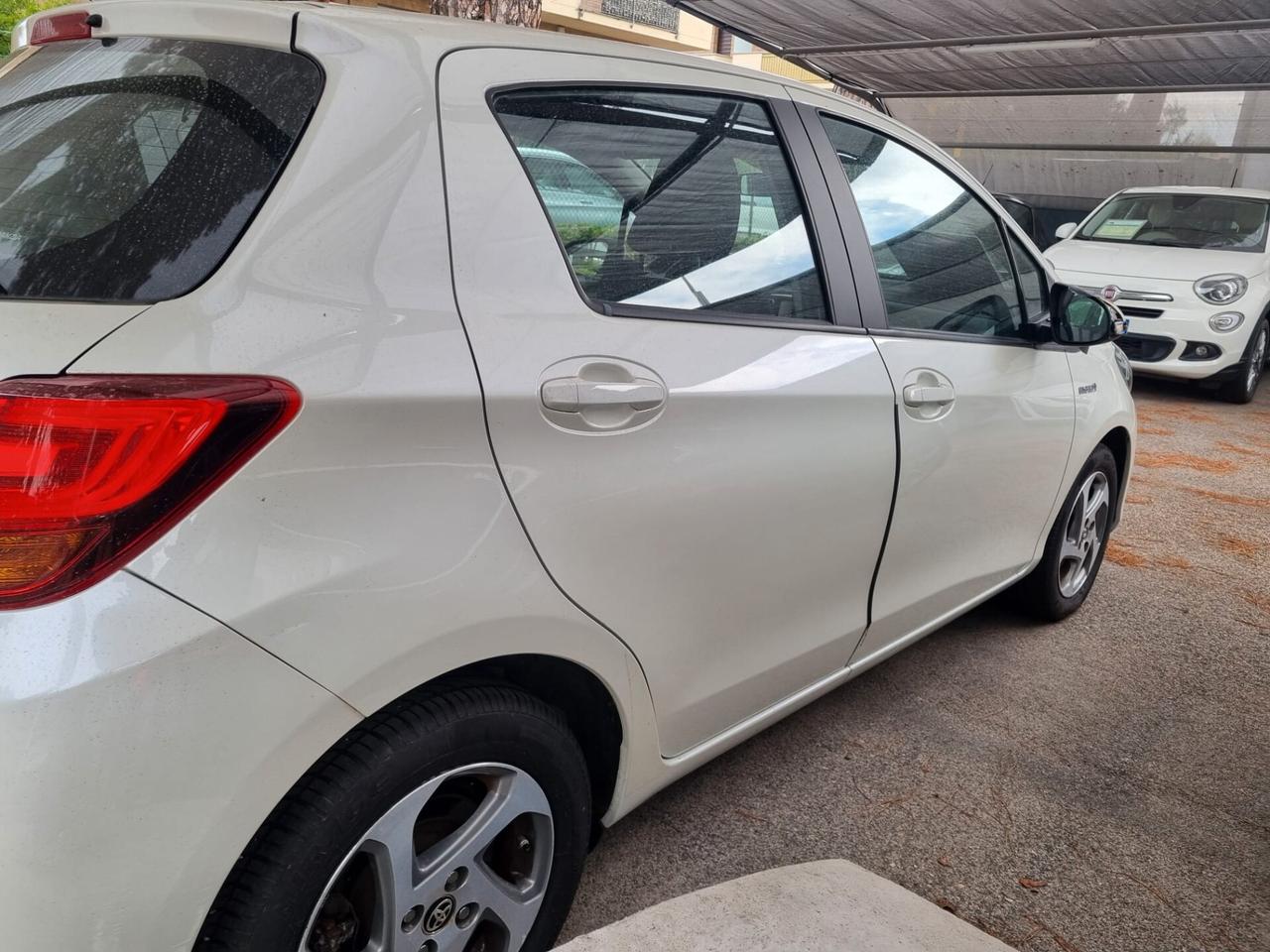 Toyota Yaris 1.5 HYBRID 5P ACTIVE