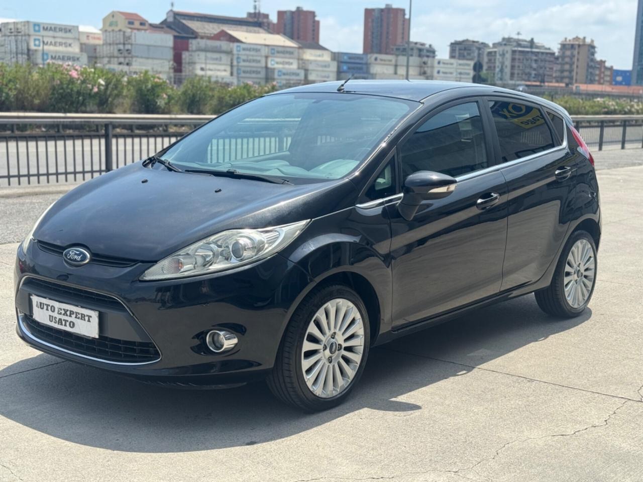 Ford Fiesta 1.4 TDCi 68CV 5 porte Titanium 2009